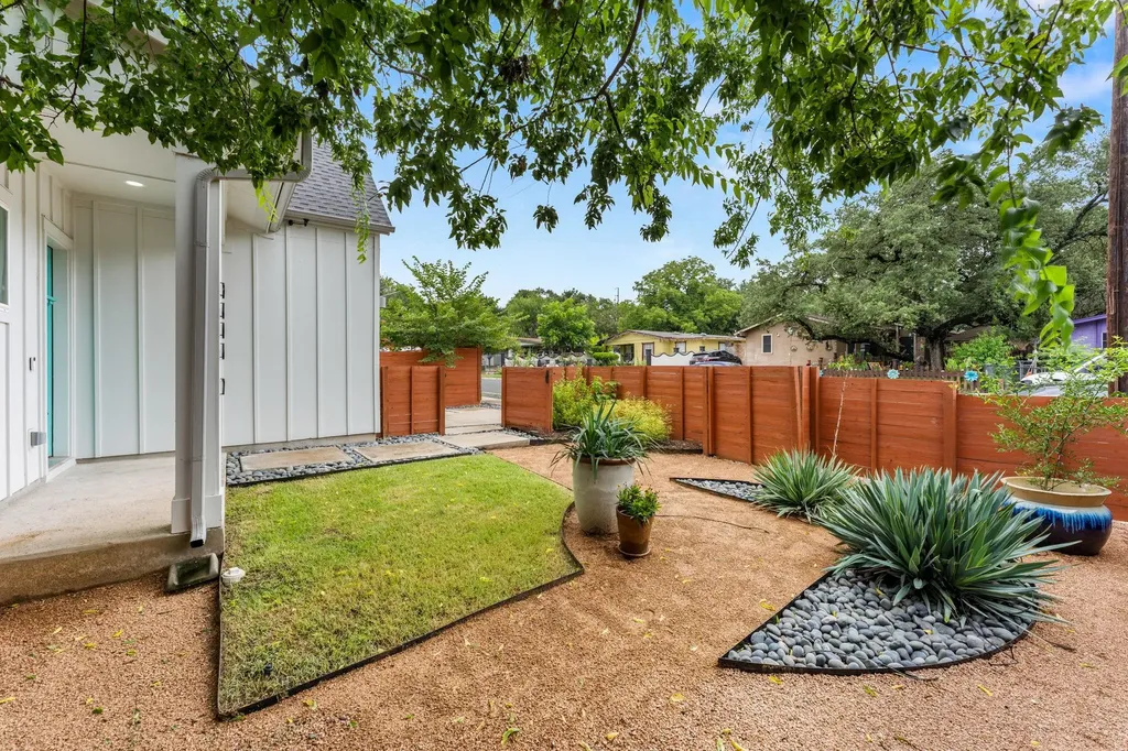 3606 Villa Court Austin TX 78704