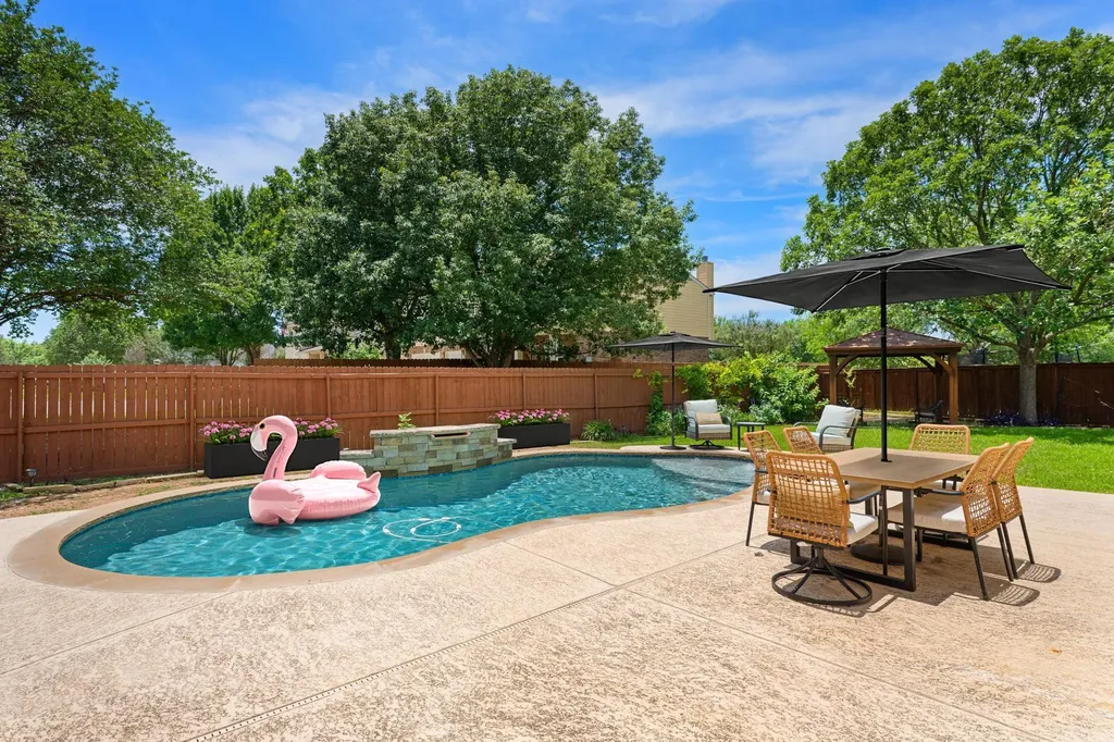 100 Tulip Cove Kyle TX 78640