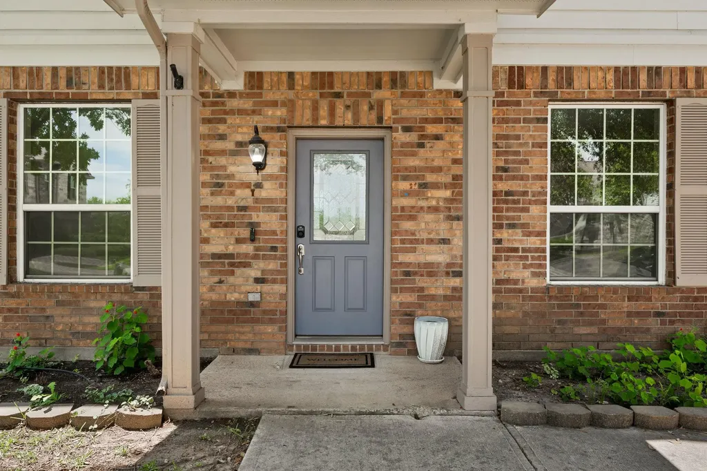 100 Tulip Cove Kyle TX 78640