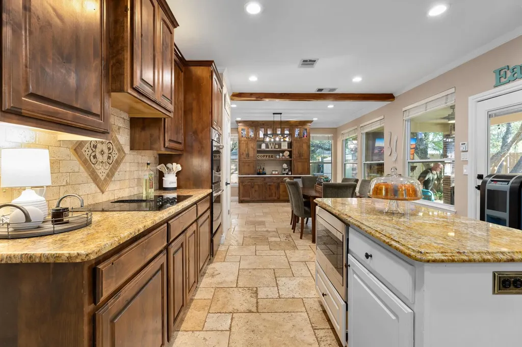 8905 Spearhead Cove Austin TX 78717