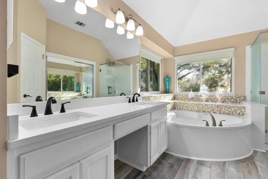 8905 Spearhead Cove Austin TX 78717