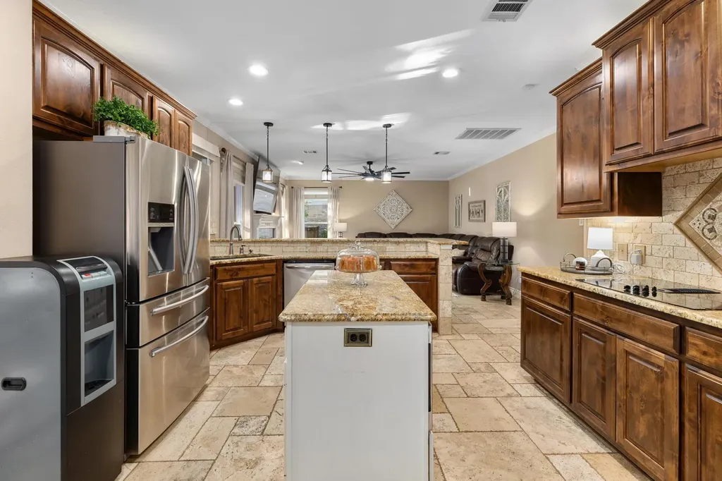 8905 Spearhead Cove Austin TX 78717