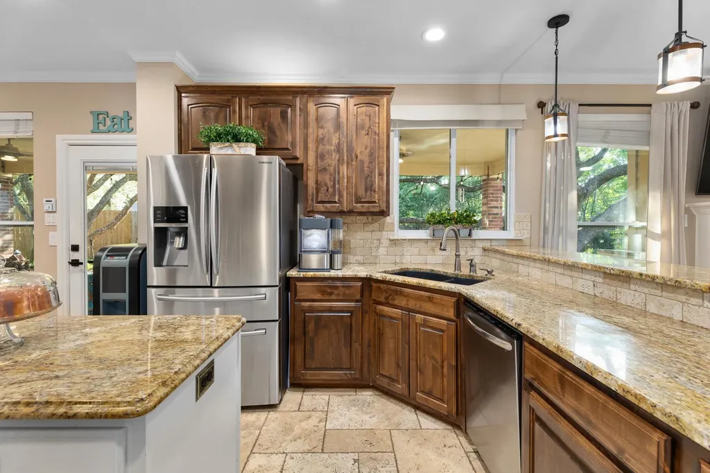 8905 Spearhead Cove Austin TX 78717
