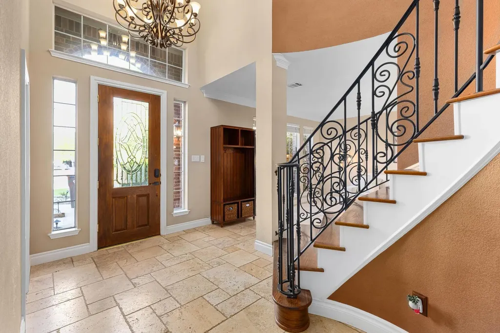 8905 Spearhead Cove Austin TX 78717
