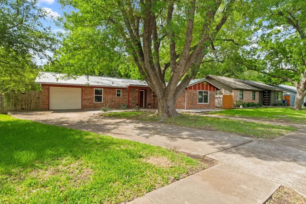 6005 Leisure Run Road Austin TX 78745