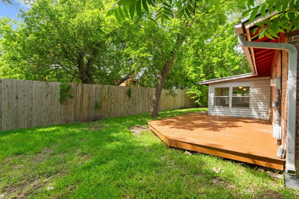6005 Leisure Run Road Austin TX 78745