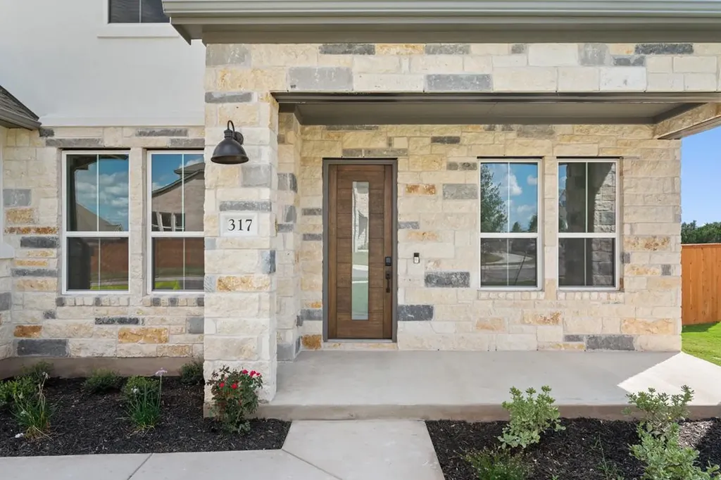 317 Mcmillian Drive Liberty Hill TX 78642