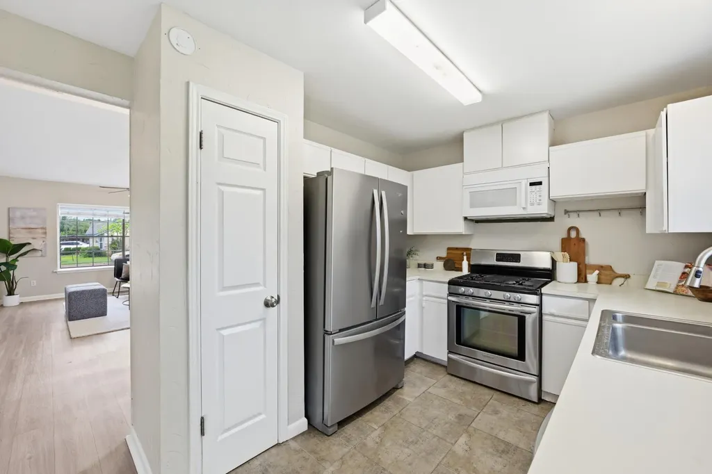 1701 Hunters Trail Round Rock TX 78681