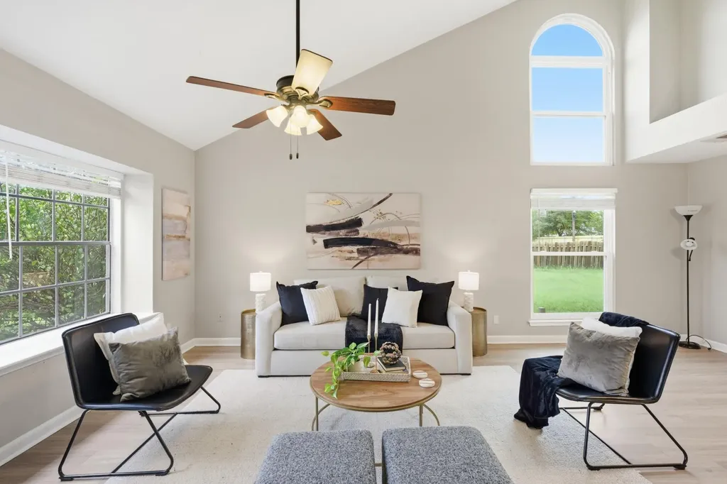 1701 Hunters Trail Round Rock TX 78681