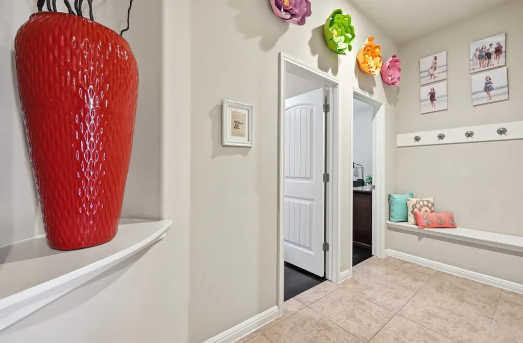 114 Drury Lane Austin TX 78737
