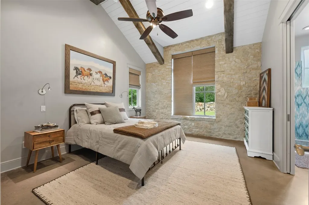 1905 Wood Acre Lane Austin TX 78733