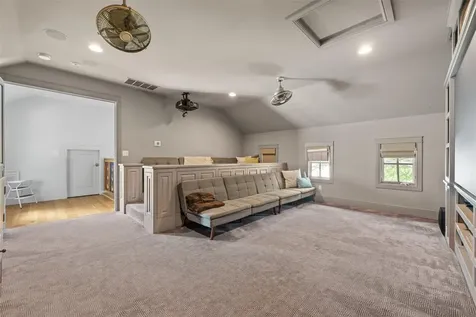 1905 Wood Acre Lane Austin TX 78733