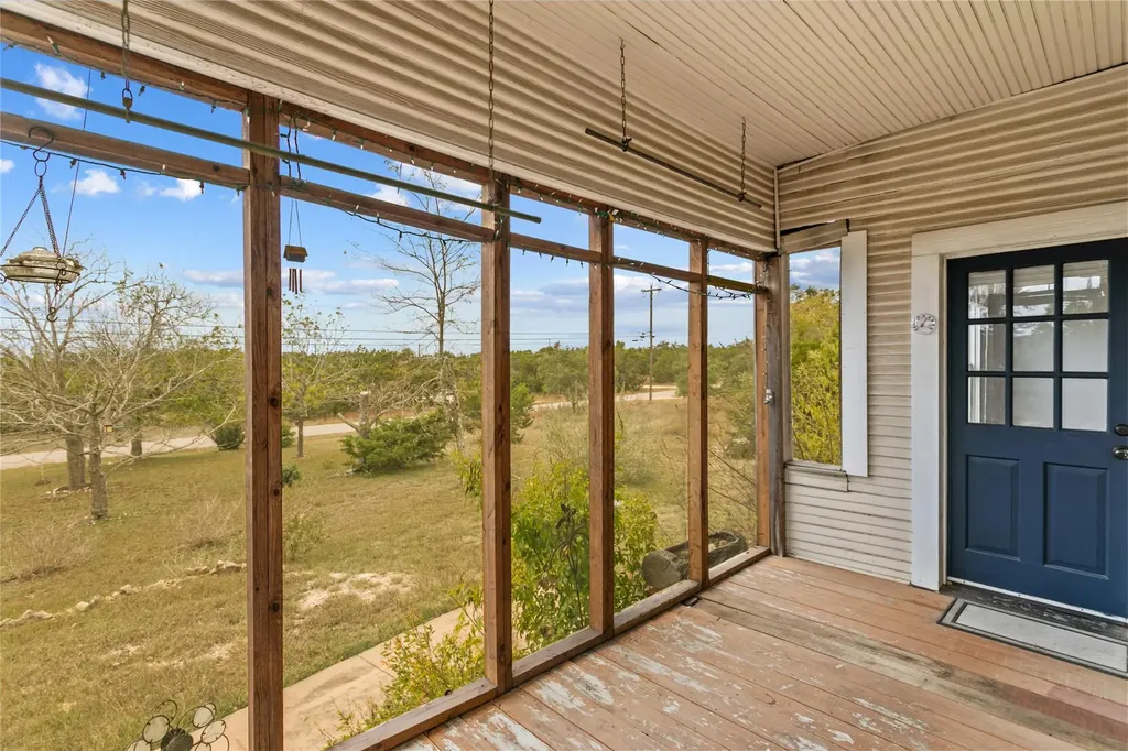 500 Springlake Drive Dripping Springs TX 78620