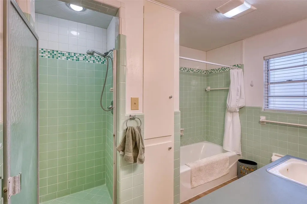 1303 Belaire Drive Granite Shoals TX 78654