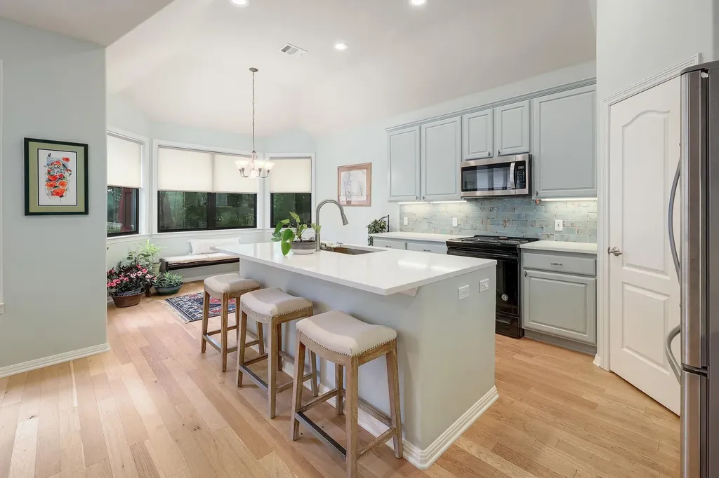 4205 Dot Drive Austin TX 78727