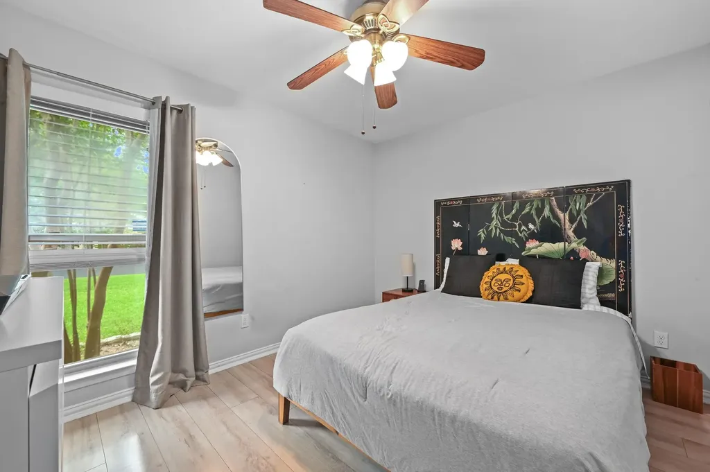 2509 Redleaf Lane Austin TX 78745