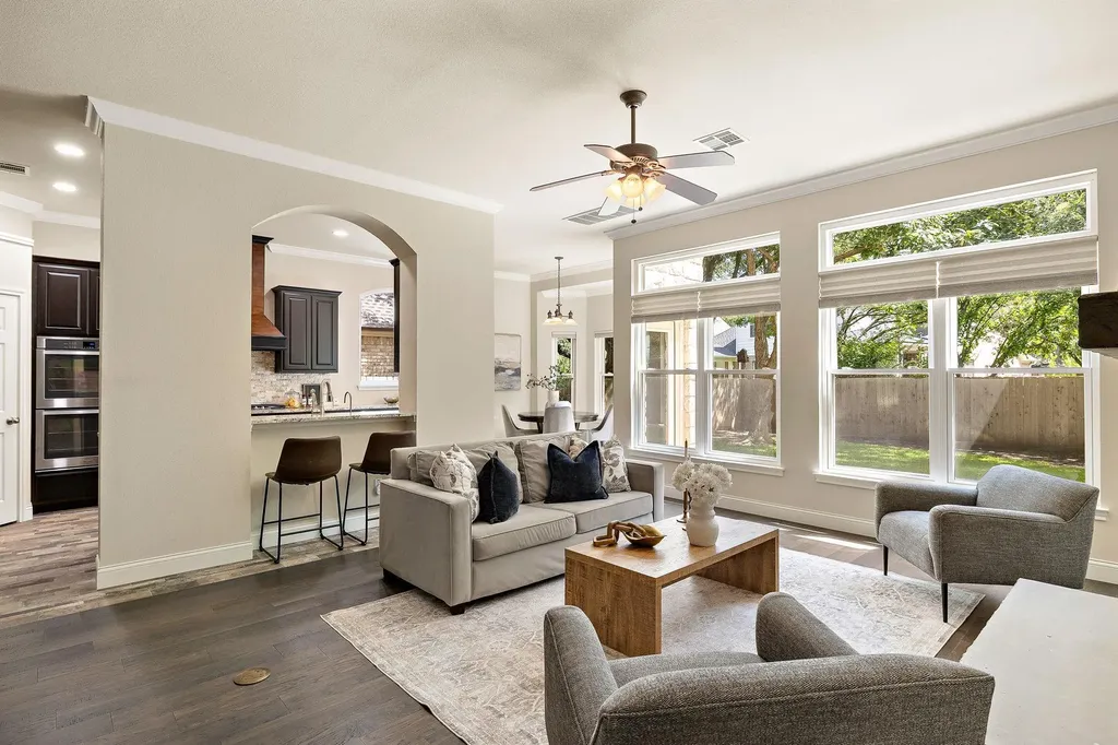 2713 Loyaga Drive Round Rock TX 78681