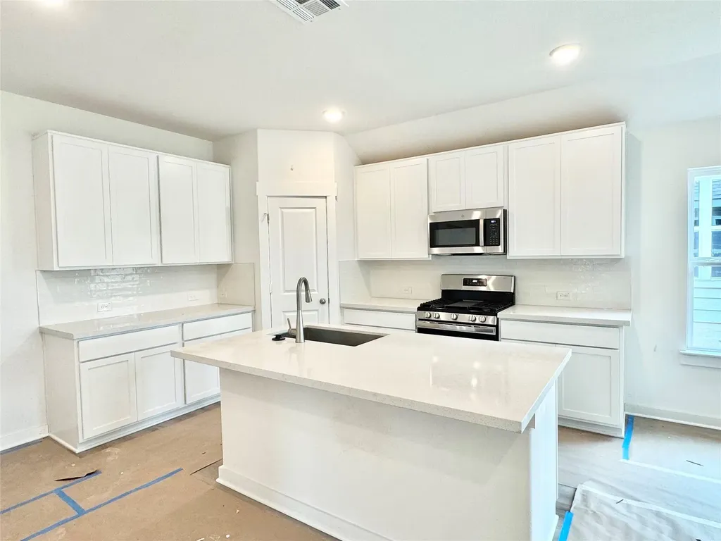 14212 Grassley Trail Manor TX 78653