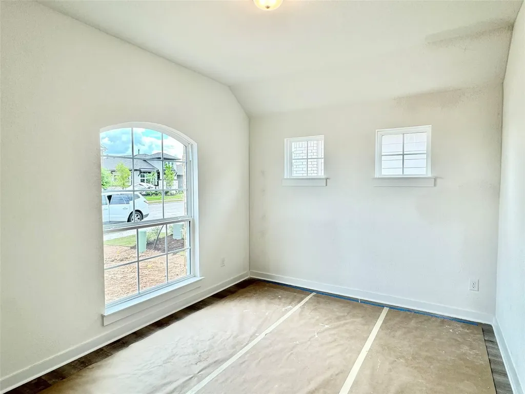 14212 Grassley Trail Manor TX 78653