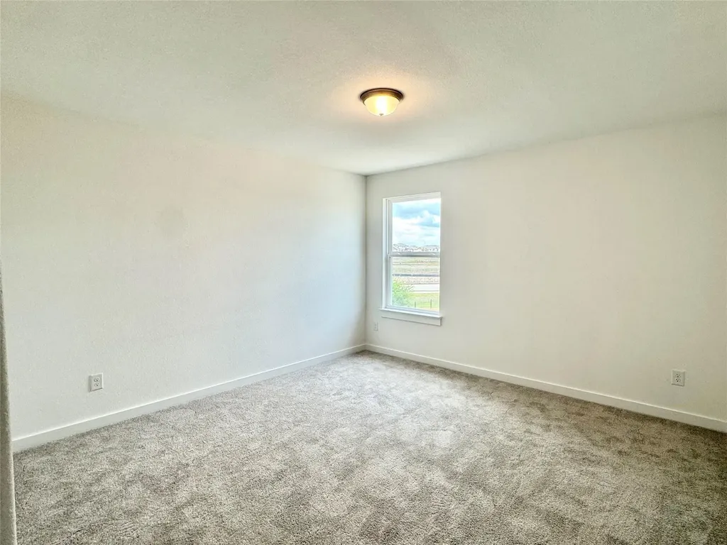 14212 Grassley Trail Manor TX 78653