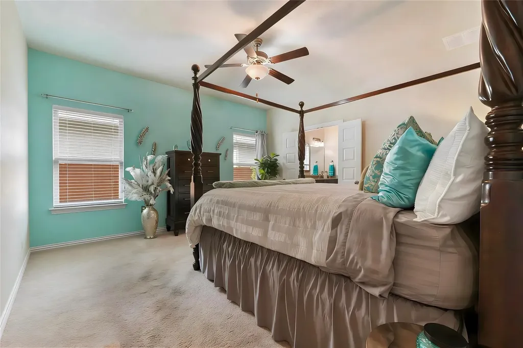 8721 Sikes Way Austin TX 78747