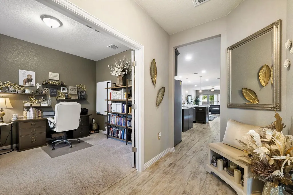 8721 Sikes Way Austin TX 78747