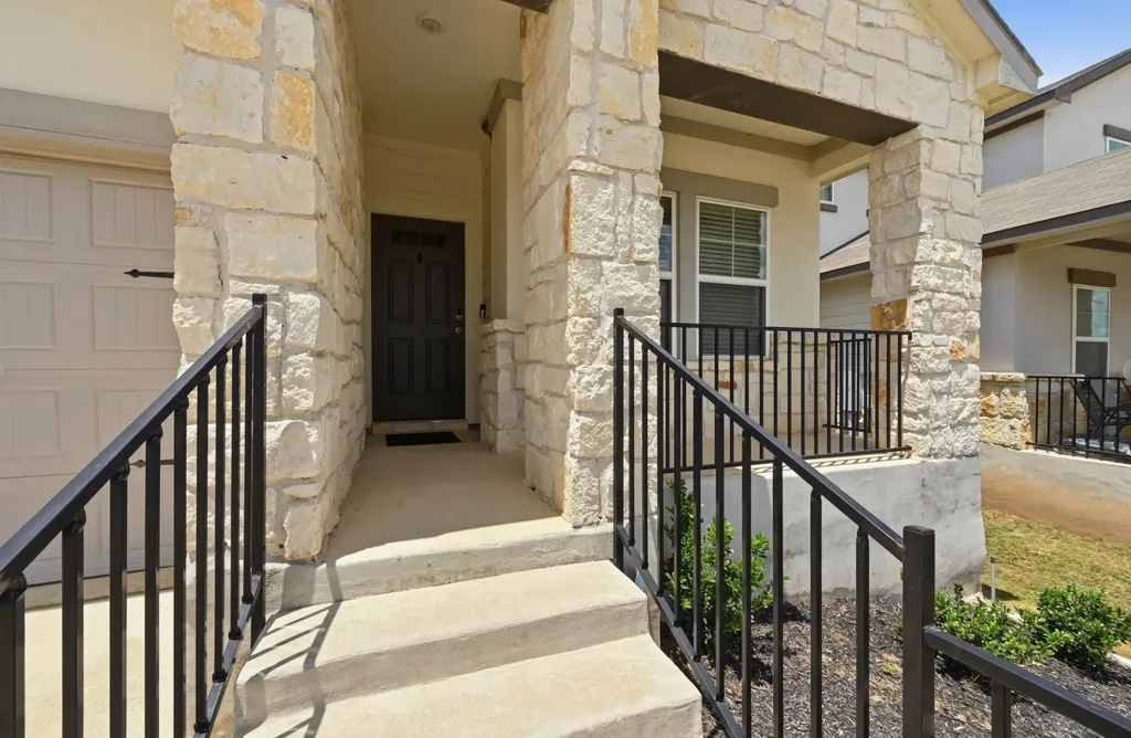 12606 Dairywork Road Buda TX 78610