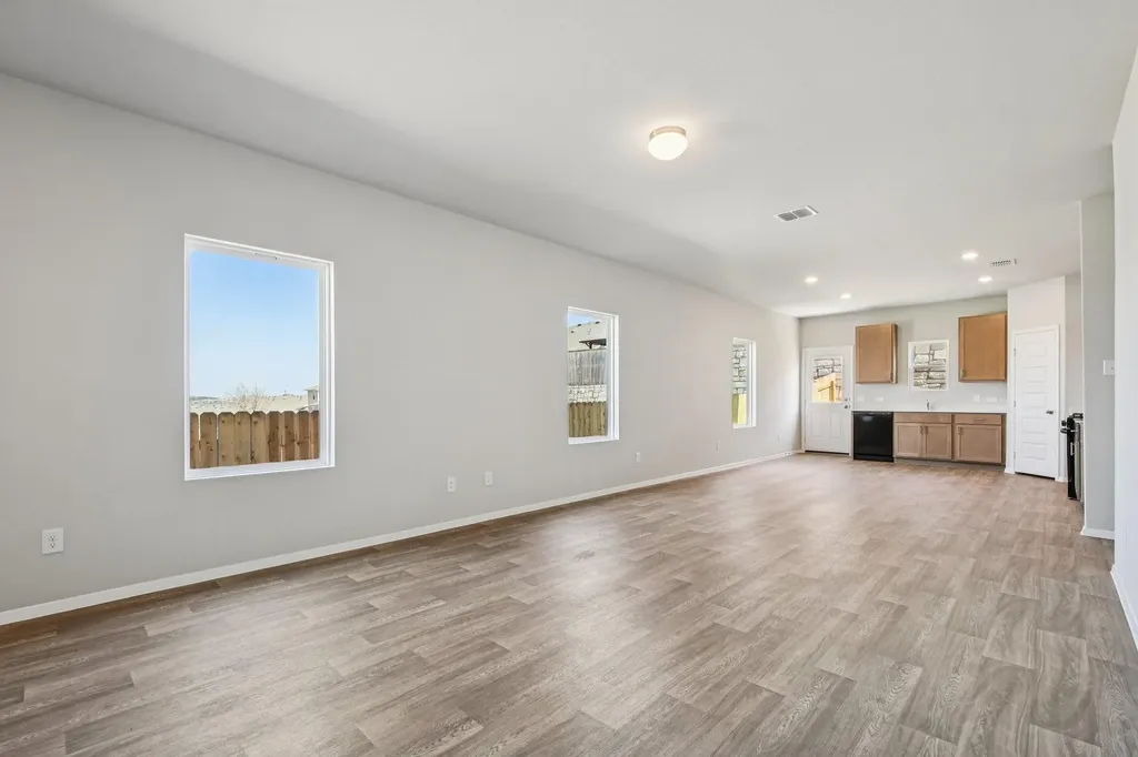 11913 Ellena Cove Austin TX 78747