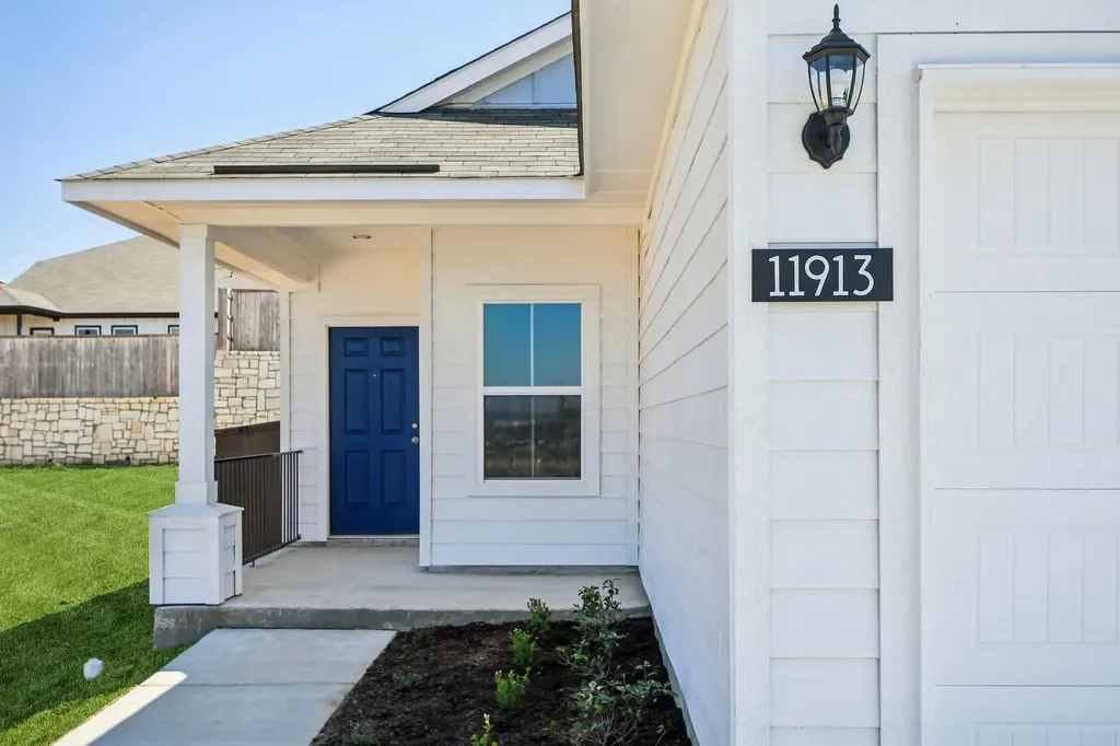 11913 Ellena Cove Austin TX 78747