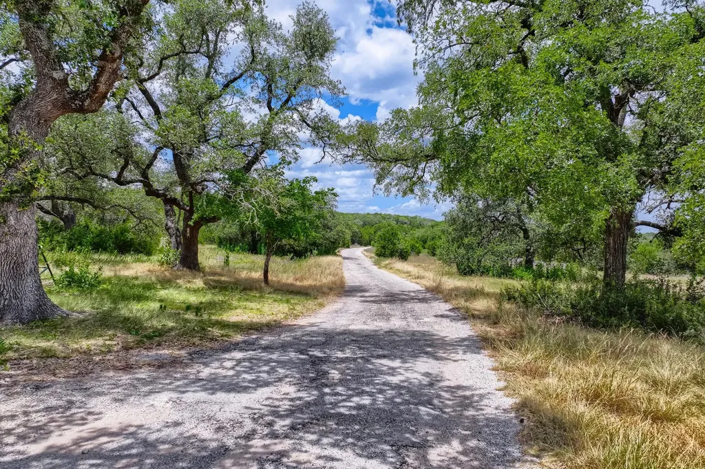 12501 Fitzhugh Road Austin TX 78736