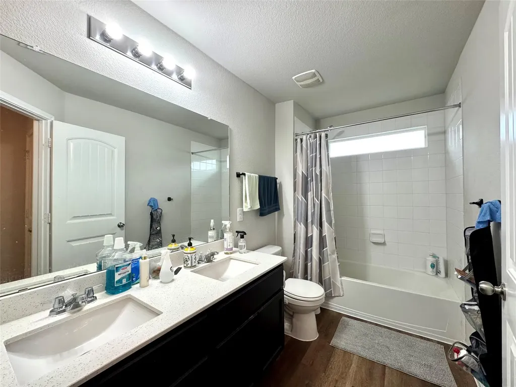 10921 Gonzales Ranger Pass Austin TX 78754
