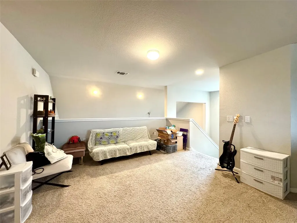 10921 Gonzales Ranger Pass Austin TX 78754