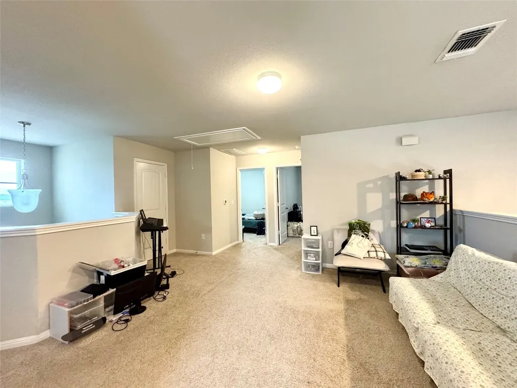 10921 Gonzales Ranger Pass Austin TX 78754