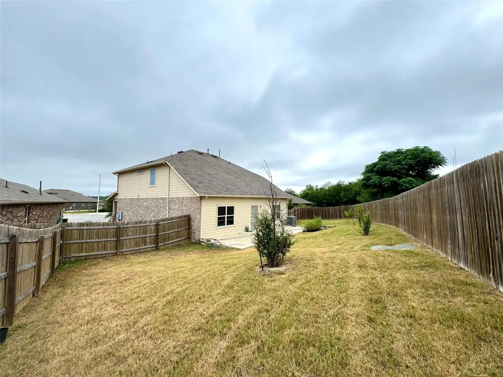 10921 Gonzales Ranger Pass Austin TX 78754