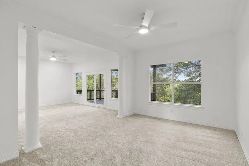 1613 Churchwood Cove Austin TX 78746