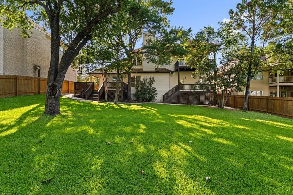 1613 Churchwood Cove Austin TX 78746