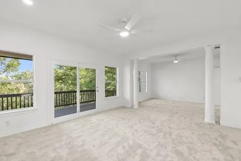 1613 Churchwood Cove Austin TX 78746