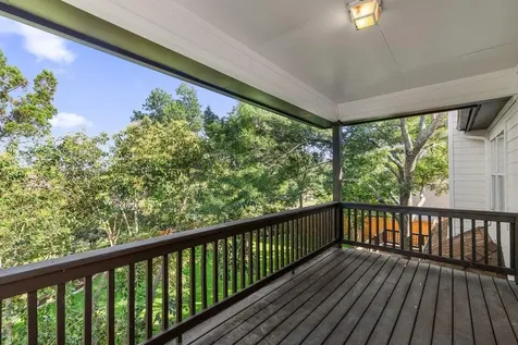 1613 Churchwood Cove Austin TX 78746