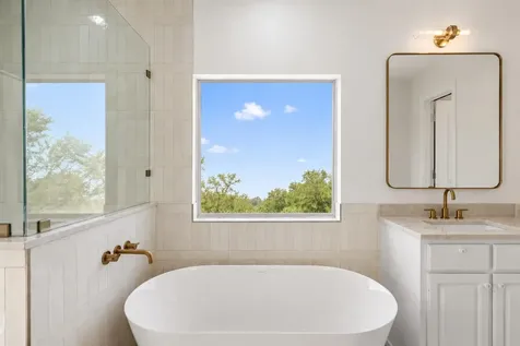 1613 Churchwood Cove Austin TX 78746