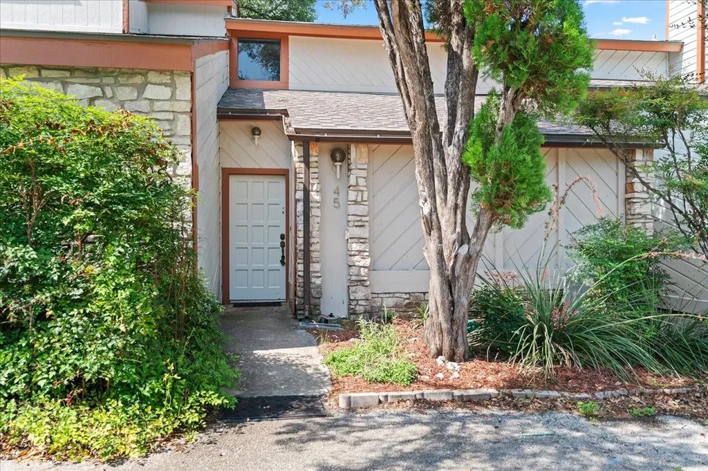 45 Cypress Fairway Village Wimberley TX 78676