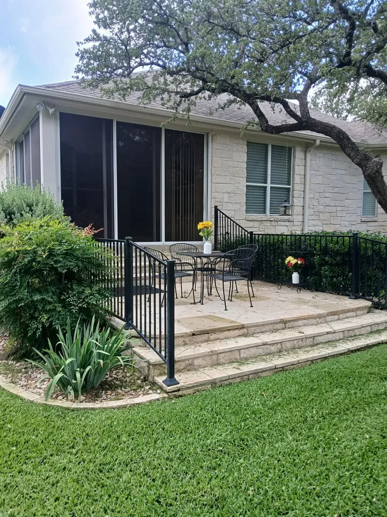 416 Brazos Drive Georgetown TX 78628