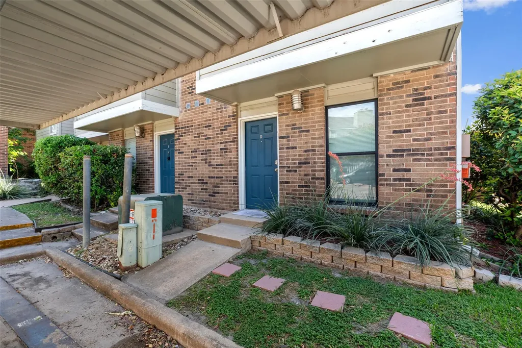 2018 W Rundberg Lane Austin TX 78758