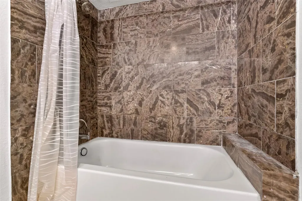 2018 W Rundberg Lane Austin TX 78758