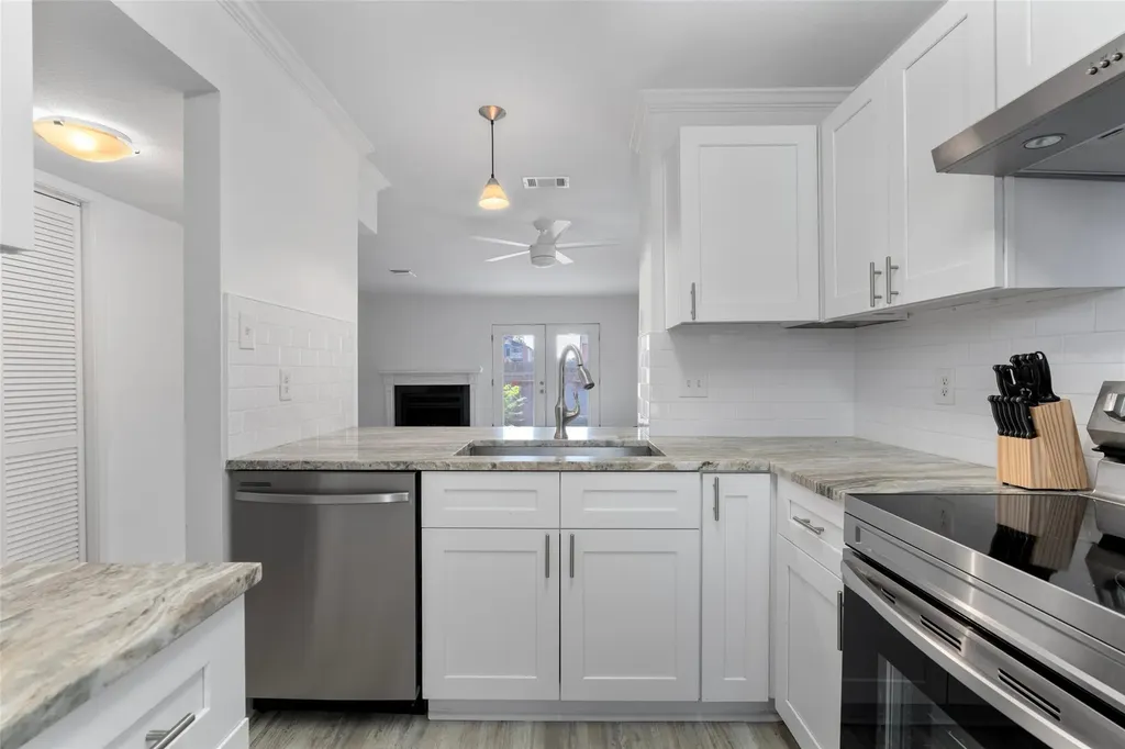 2018 W Rundberg Lane Austin TX 78758