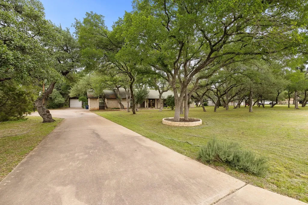 136 Valley View Road Georgetown TX 78633