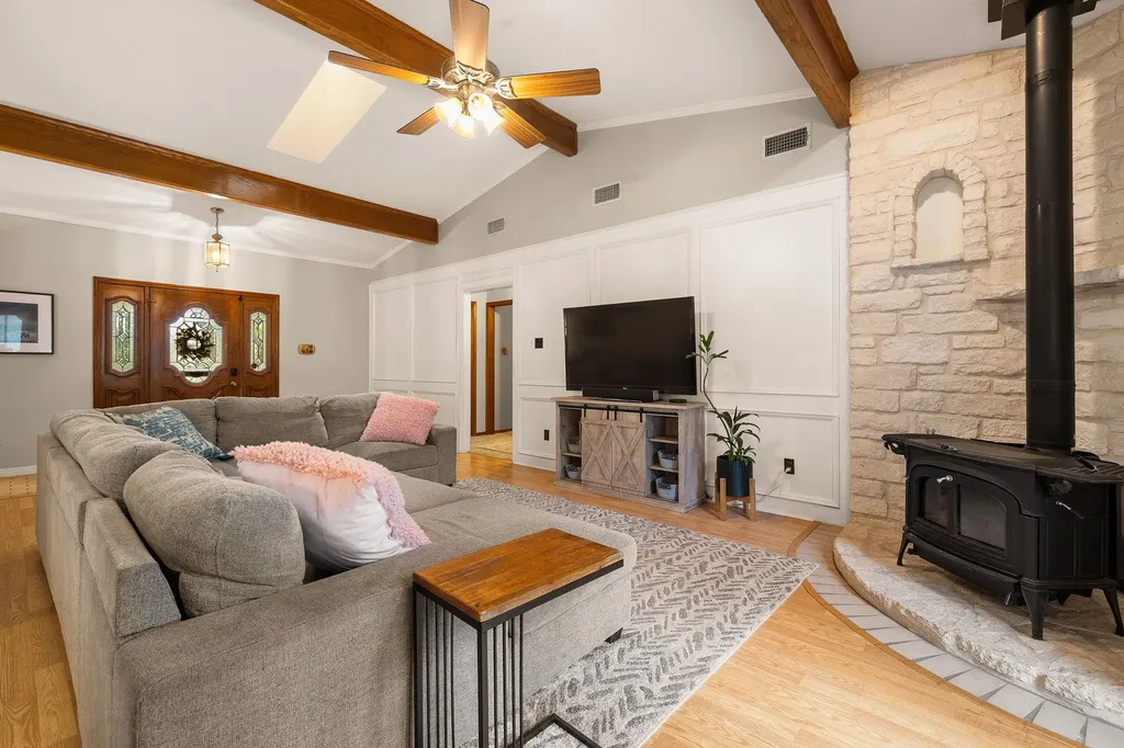 136 Valley View Road Georgetown TX 78633