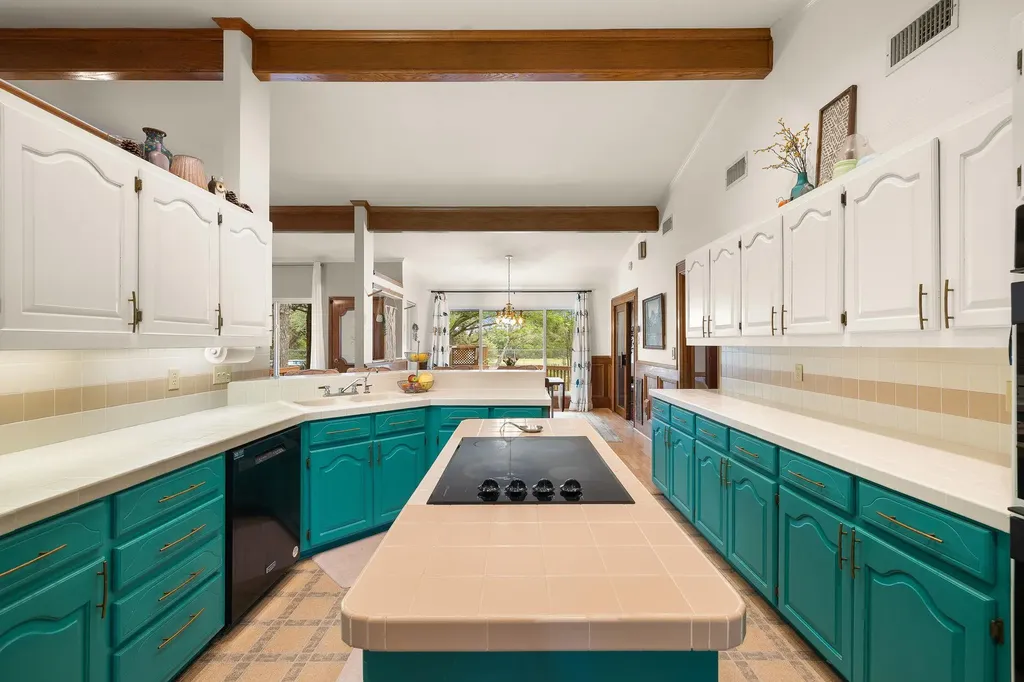 136 Valley View Road Georgetown TX 78633