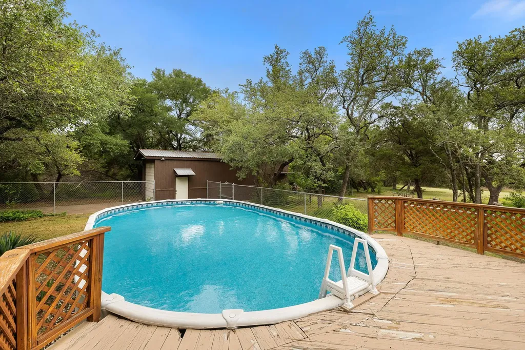 136 Valley View Road Georgetown TX 78633