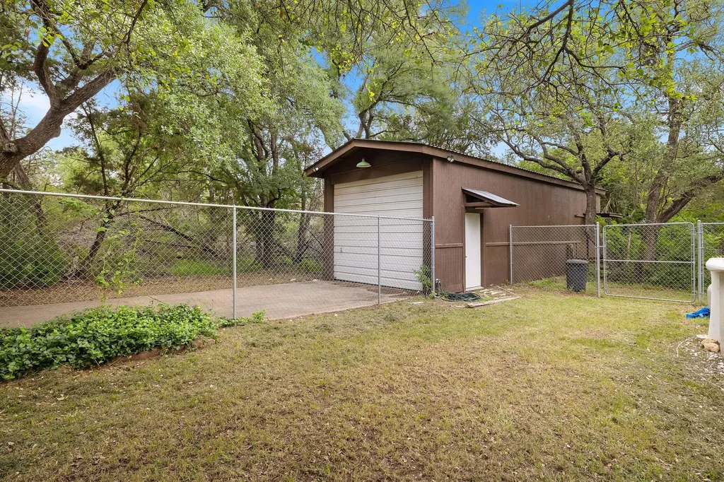136 Valley View Road Georgetown TX 78633