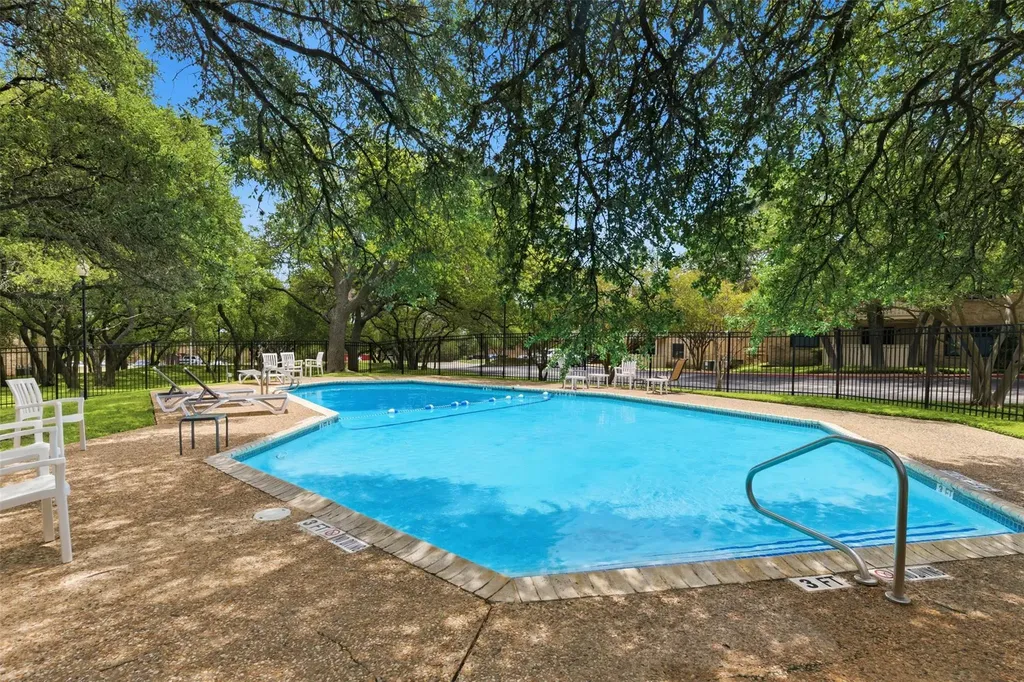 8210 Bent Tree Road Austin TX 78759